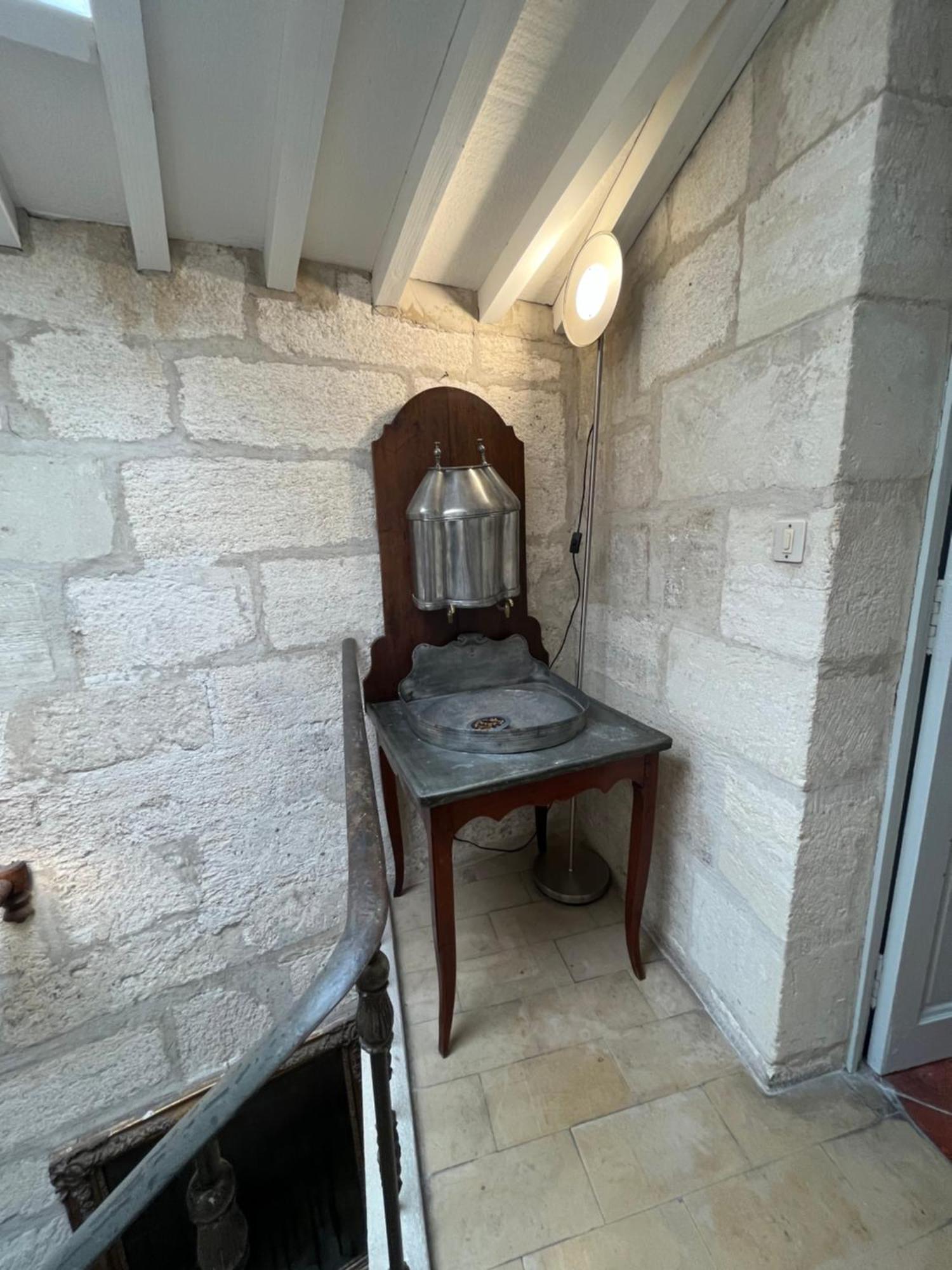 Duplex Face Au Palais Apartment Avignon Ngoại thất bức ảnh